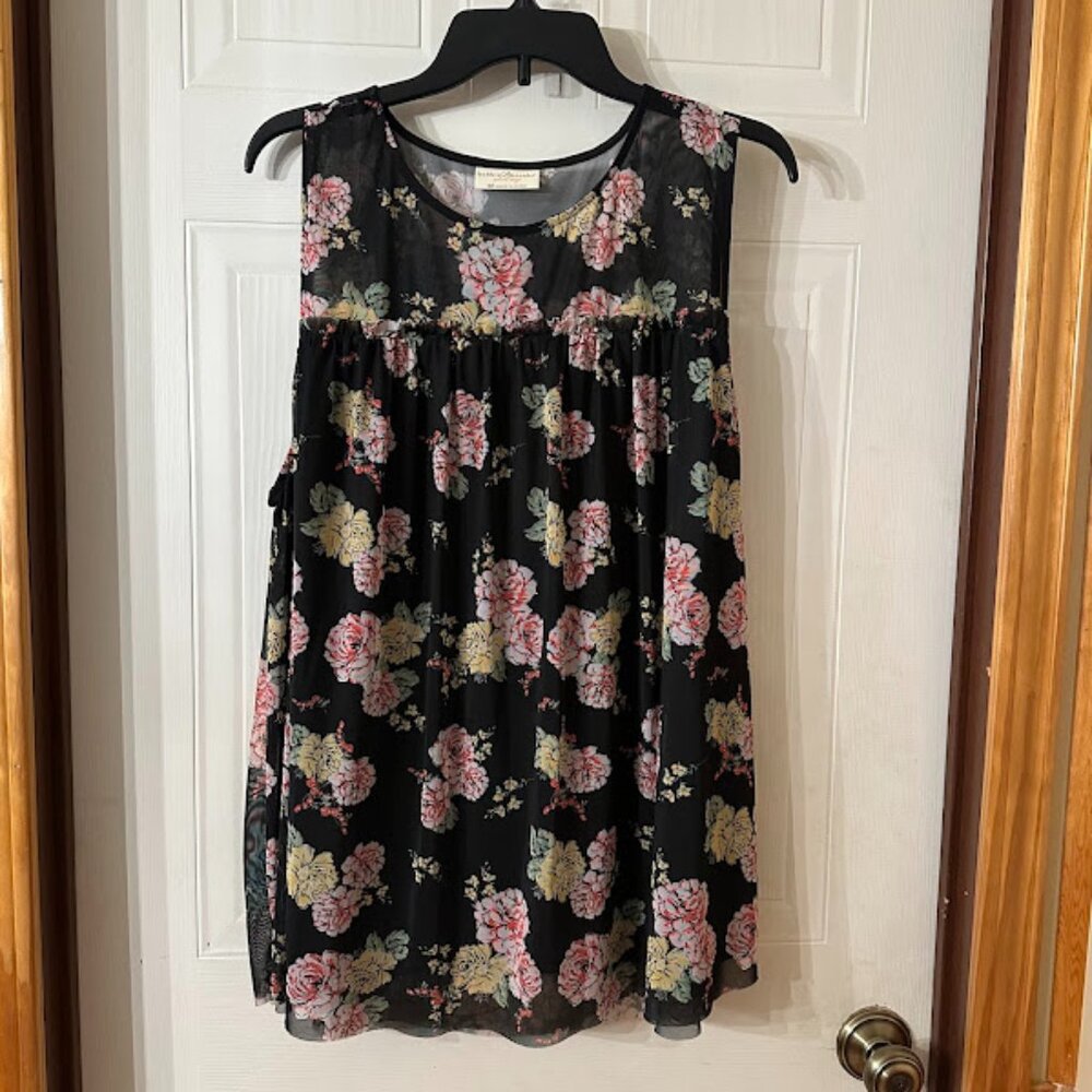 {Plus Size} NWT Bobbie Brooks Sheer Yoke Top~ Size 3X~ Black Floral (C30)